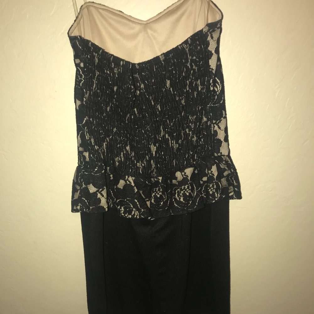 Dress - Picture 3 of 4